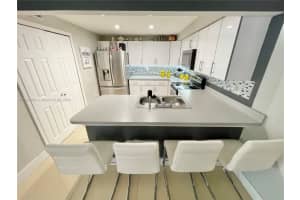 15680 SW 82nd Cir Ln APT 86, Miami, FL 33193, Sold 06/23/22