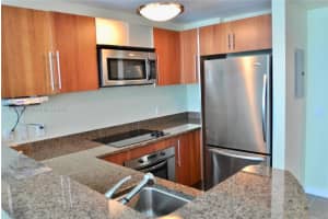 300 S Biscayne Blvd l 1206, Miami, FL 33131, Sold 07/12/22