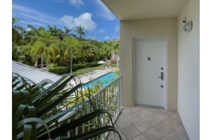 50 Ocean Ln Dr, Key Biscayne, FL 33149, Sold 03/08/23