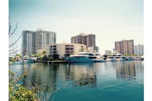19707 Turnberry Way #9l, Aventura, FL 33180, Sold 03/30/23