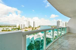 7900 Harbor Island Dr APT 818, North Bay Village, FL 33141, Sold 09/09/22