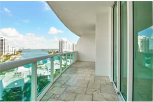 7900 Harbor Island Dr APT 818, North Bay Village, FL 33141, Sold 09/09/22