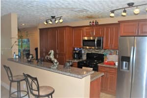 8394 SW 154th Ave APT 45, Miami, FL 33193, Sold 08/18/22