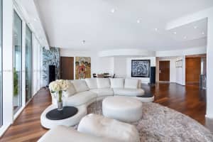 450 Alton Rd APT 3303, Miami Beach, FL 33139, Sold 06/28/22