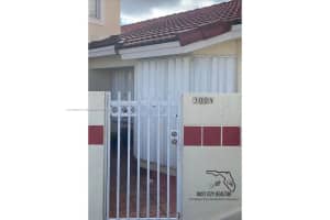 3004 San Remo Cir, Homestead, FL 33035, Sold 06/13/22