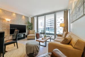 1331 Brickell Bay Dr APT 1504, Miami, FL 33131, Sold 06/06/22