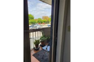 1101 SW 122nd Ave APT 213, Miami, FL 33184, Sold 06/21/22