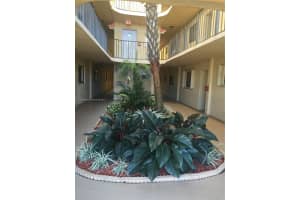 8025 SW 107th Ave APT 102, Miami, FL 33173, Sold 06/08/22