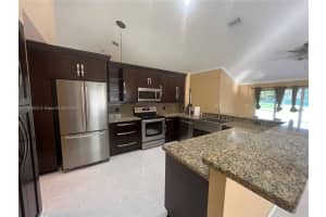 19 NW 161st Ave, Pembroke Pines, FL 33028, Sold 07/07/22