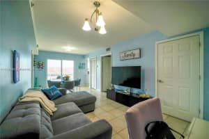 2415 NW 16th St Rd, Miami, FL 33125, Sold 09/30/22