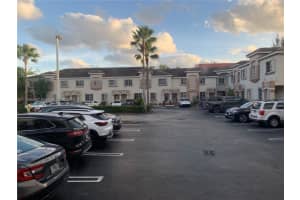 8366 NW 10th St #2b, Miami, FL 33126, Sold 07/11/22