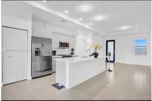 8015 NW 104th Ave #38, Doral, FL 33178, Sold 06/13/22