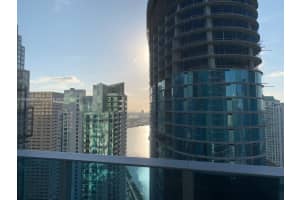 200 Biscayne Blvd Way APT 4201, Miami, FL 33131, Sold 10/17/23