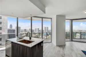488 NE 18th St #2800, Miami, FL 33132, Sold 07/01/22