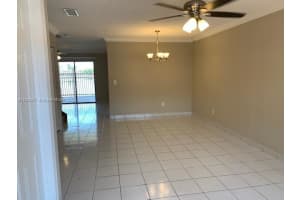 2481 W 60th Pl Apt 108-14, Hialeah, FL 33016, Sold 07/14/22