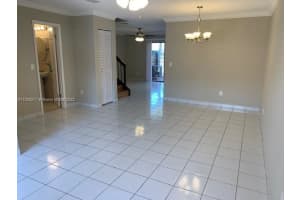 2481 W 60th Pl Apt 108-14, Hialeah, FL 33016, Sold 07/14/22