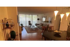 20505 E Country Club Dr APT 236, Aventura, FL 33180, Sold 11/30/22