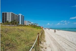 2625 Collins Ave APT 415, Miami Beach, FL 33140, Sold 06/22/22