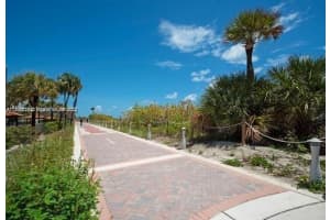 2625 Collins Ave APT 415, Miami Beach, FL 33140, Sold 06/22/22