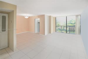 17021 N Bay Rd, Sunny Isles Beach, FL 33160, Sold 11/01/22