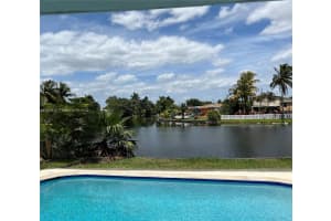6645 Emerald Lake Dr, Miramar, FL 33023, Sold 06/22/22