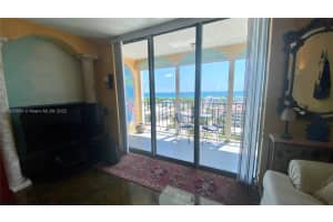 7850 Byron Ave APT 1102, Miami Beach, FL 33141, Sold 06/01/22