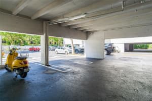 8950 NE 8th Ave APT 502, Miami, FL 33138, Sold 08/05/22
