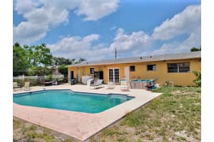 Home for sale in Lantana Florida 