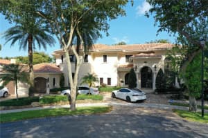 15521 NW 83rd Ave, Miami Lakes, FL 33016, Sold 07/08/22