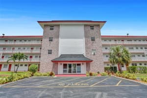 4140 NW 44th Ave APT 402, Lauderdale Lakes, FL 33319, Sold 09/16/22