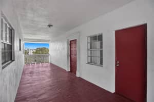 4140 NW 44th Ave APT 402, Lauderdale Lakes, FL 33319, Sold 09/16/22