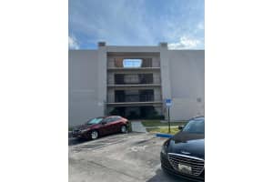 8650 SW 133rd Avenue Rd APT 403, Miami, FL 33183, Sold 09/21/22