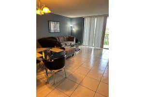 8650 SW 133rd Avenue Rd APT 403, Miami, FL 33183, Sold 09/21/22