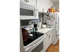 14201 SW 88th St APT 403D, Miami, FL 33186, Sold 05/26/22