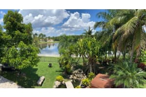 530 Stonemont Dr, Weston, FL 33326, Sold 06/09/22