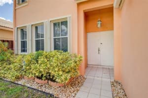 8329 SW 162nd Ct, Miami, FL 33193, Sold 07/20/22
