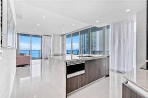 480 NE 31st St, Miami, FL 33137, Sold 01/20/23