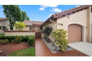 8553 SW 113th Ct, Miami, FL 33173, Sold 05/23/22