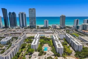17011 N Bay Rd APT 809, Sunny Isles Beach, FL 33160, Sold 08/30/22