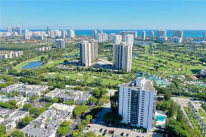 20100 W Country Club Dr APT 503, Aventura, FL 33180, Sold 06/28/22