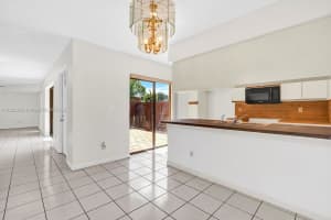 11872 SW 12th Pl, Davie, FL 33325, Sold 07/12/22