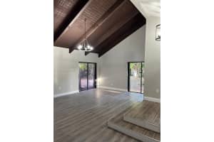 7554 SW 95th Pl, Miami, FL 33173, Sold 06/30/22