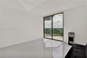 5300 NW 85th Ave #708, Doral, FL 33166, Sold 06/21/22
