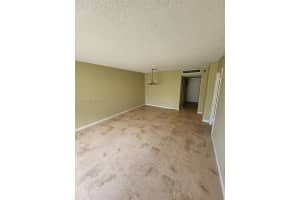 20500 W Country Club Dr APT 117, Aventura, FL 33180, Sold 06/15/22