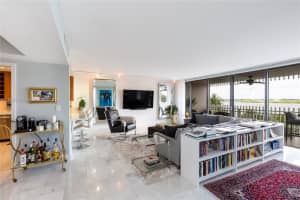 1 Grove Isle Dr A406, Miami, FL 33133, Sold 08/05/22