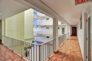 8001 Crespi Blvd #3c, Miami, FL 33141, Sold 07/12/22