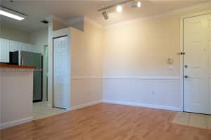 4602 SW 160th Ave APT 515, Miramar, FL 33027, Sold 05/13/22