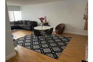 4500 W 19th Ct #341, Hialeah, FL 33012, Sold 08/04/22