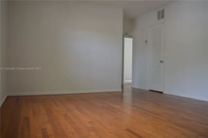 5520 SW 78th St #26a, Miami, FL 33143, Sold 07/05/22