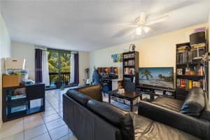 8307 SW 142nd Ave APT F201, Miami, FL 33183, Sold 08/18/22